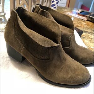 Jessica Simpson Ankle boots